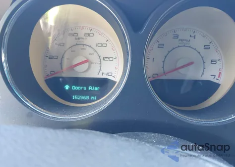 2013 Dodge Challenger Sxt z USA, uszkodzony, nr VIN 2C3CDYAG7DH676141